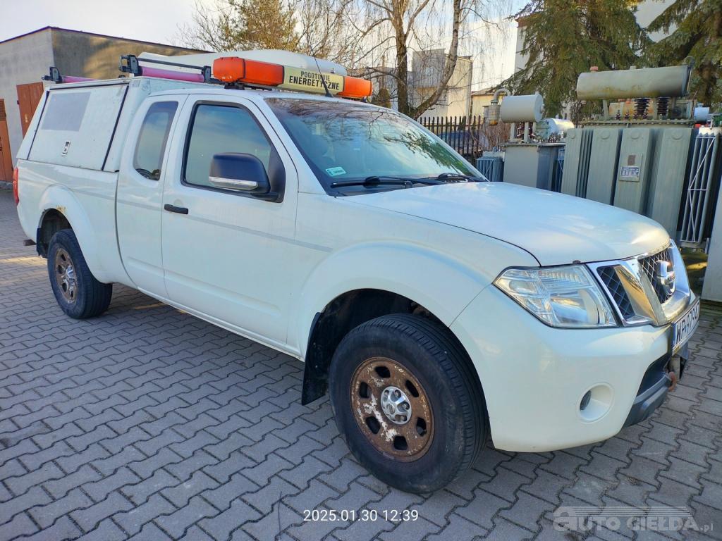 NISSAN NAVARA pick-up