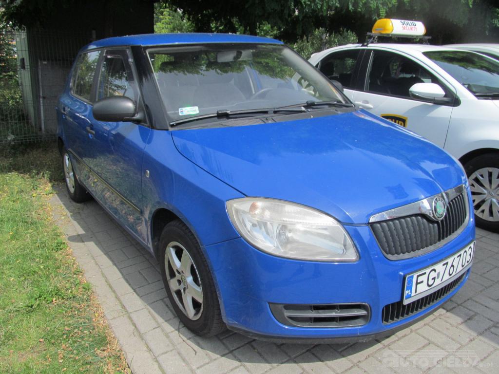 SKODA FABIA hatchback