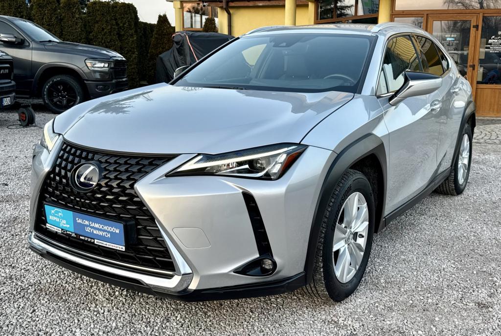 LEXUS UX 250h,Hybryda,Idealny,Gwar