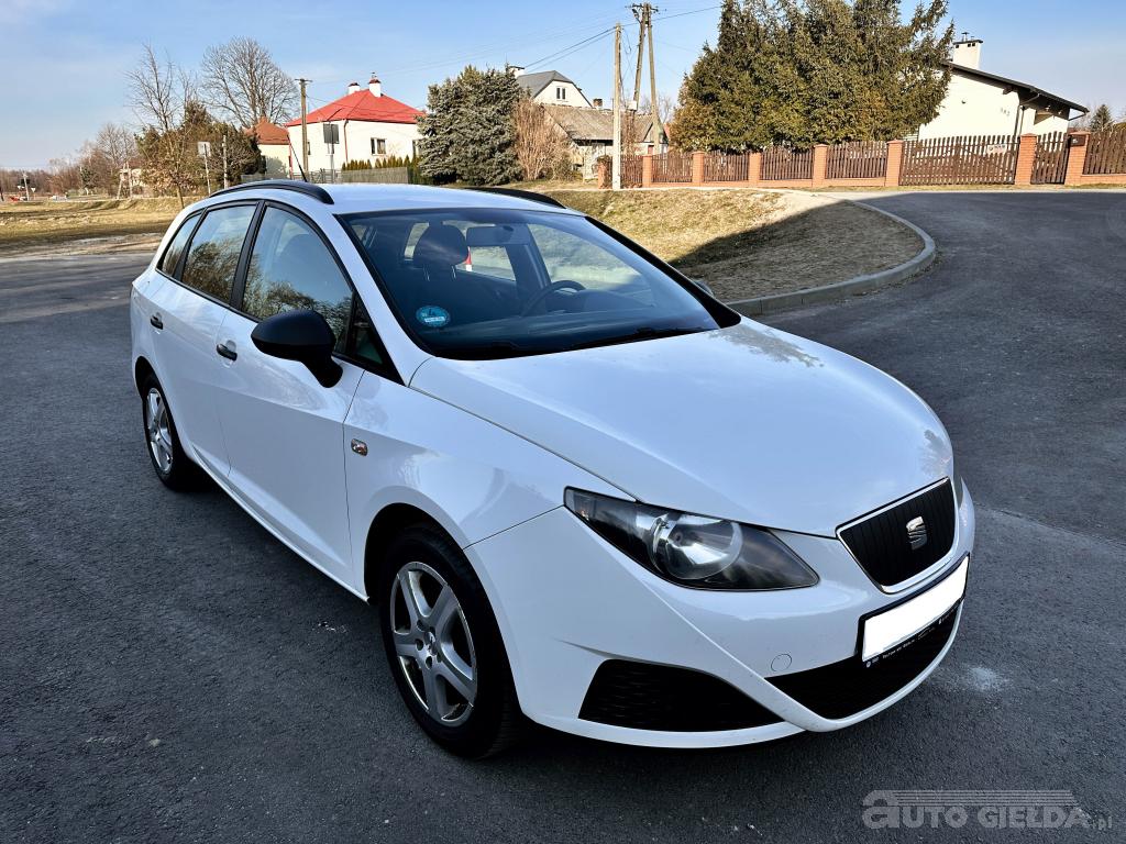 SEAT IBIZA