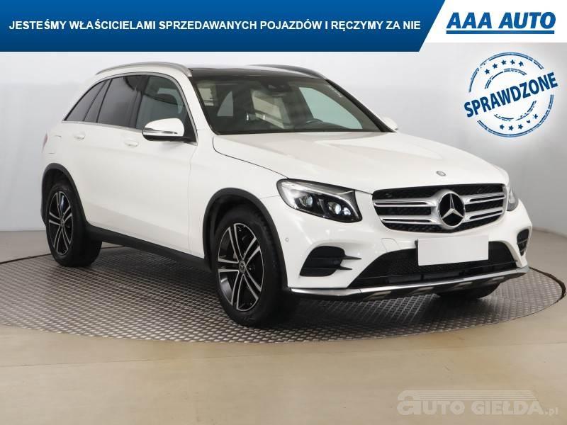 MERCEDES GLC