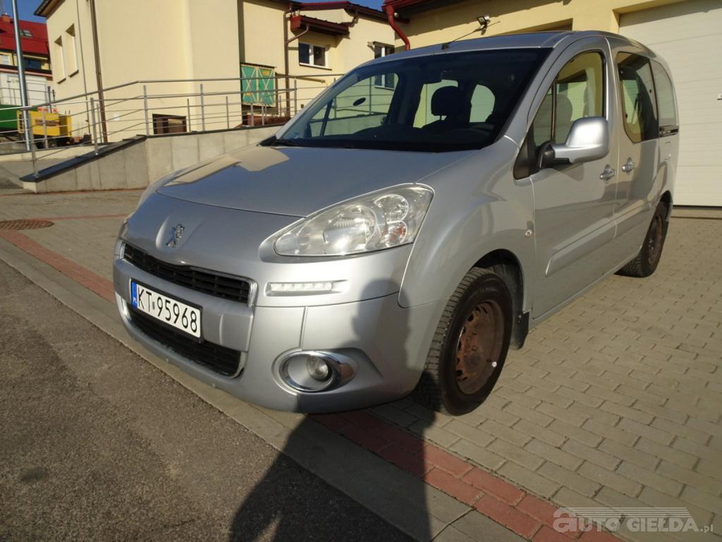 PEUGEOT PARTNER mini-van