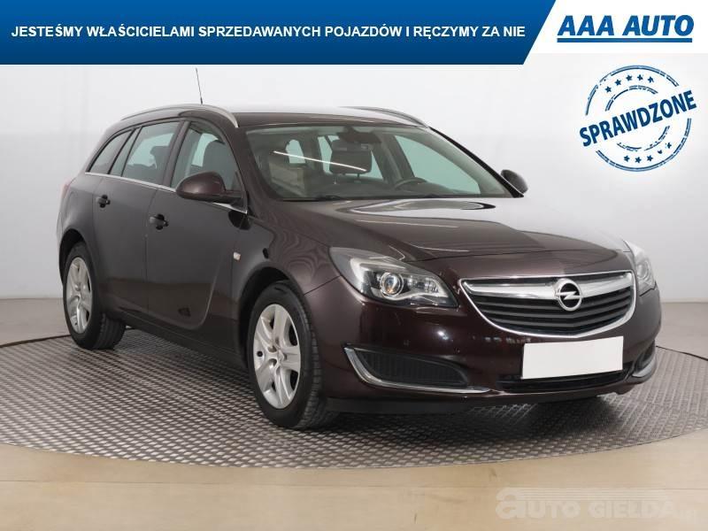 OPEL INSIGNIA