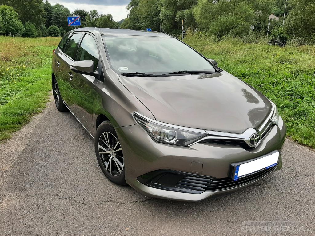 TOYOTA AURIS 1.4 D-4D