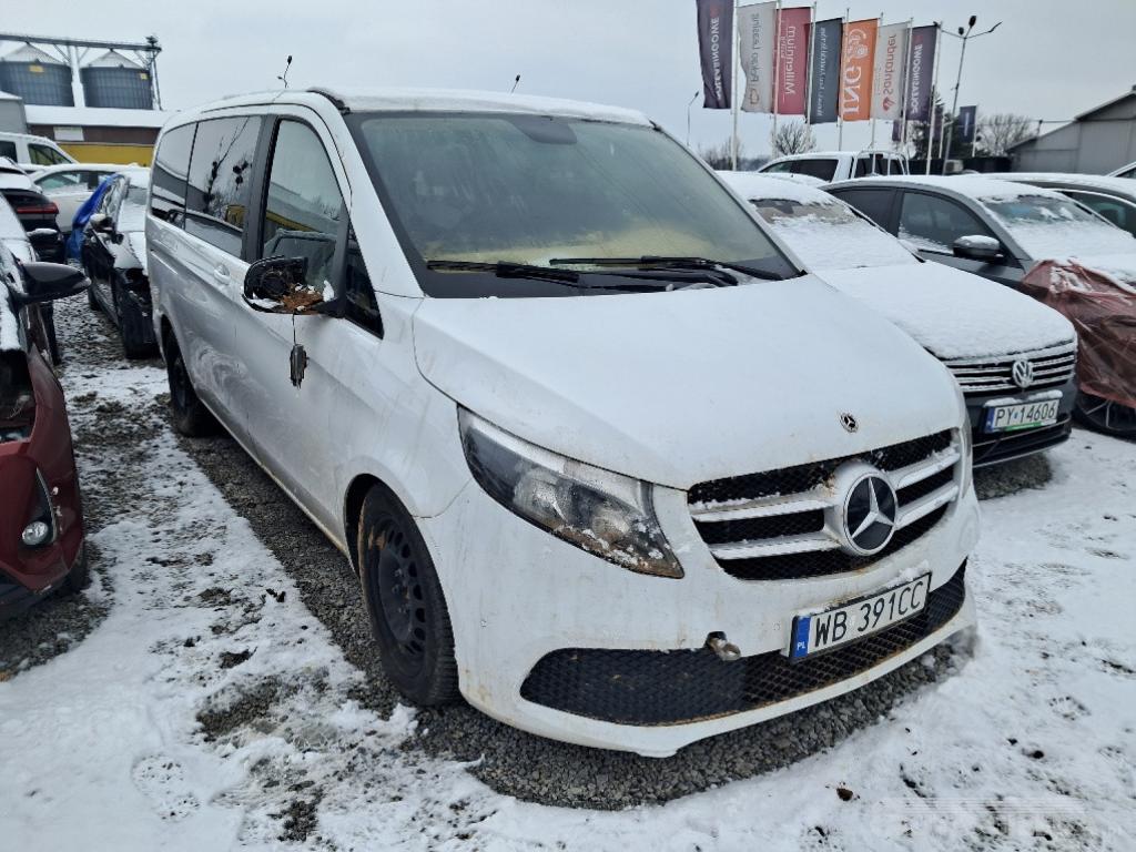 MERCEDES V 250 van