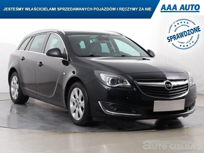 OPEL INSIGNIA