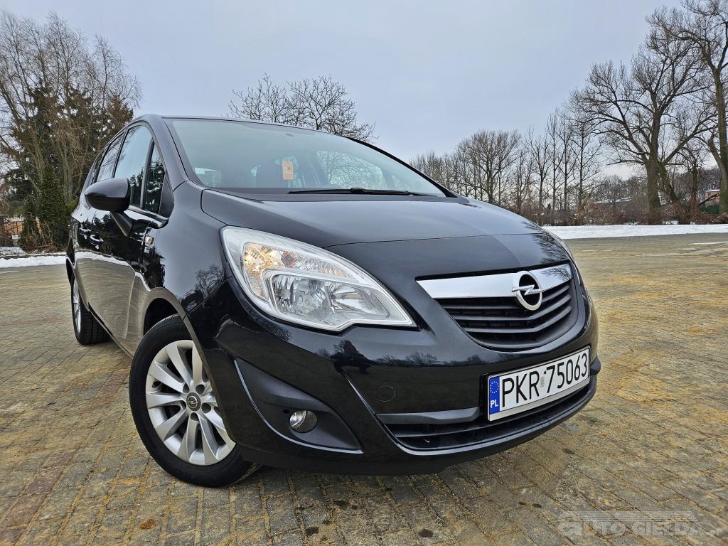 OPEL MERIVA BENZYNA SKÓRY KLIMA