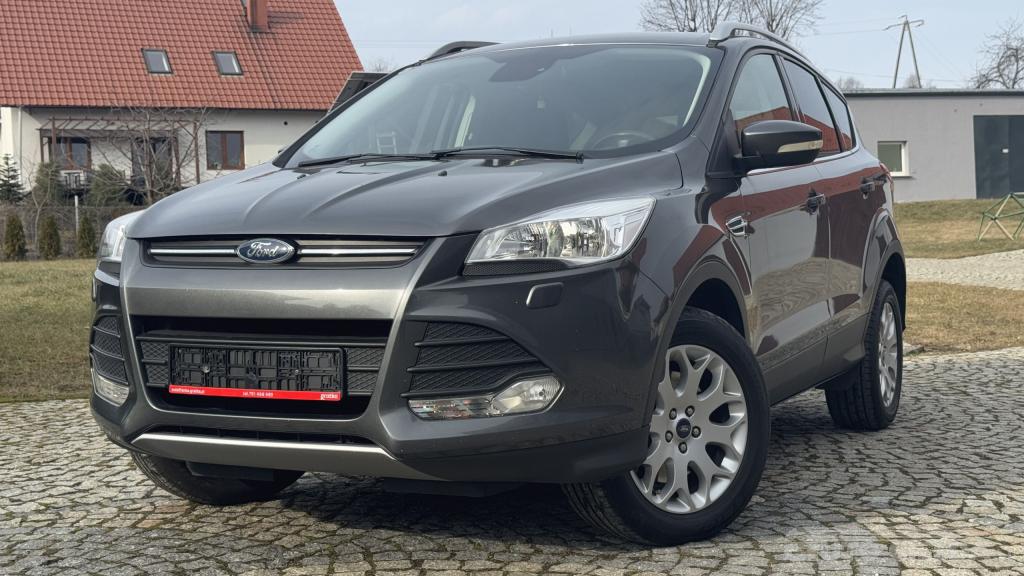 FORD KUGA SUV