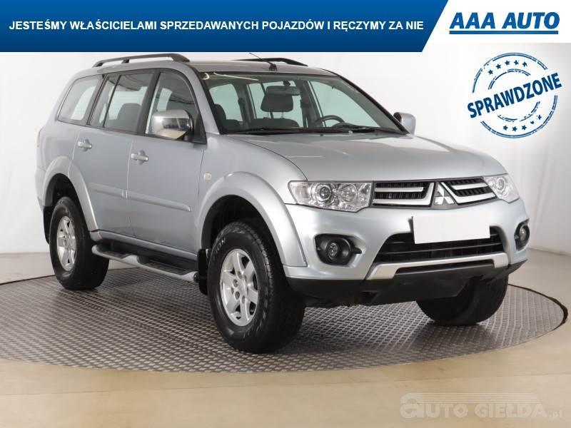 MITSUBISHI PAJERO SPORT