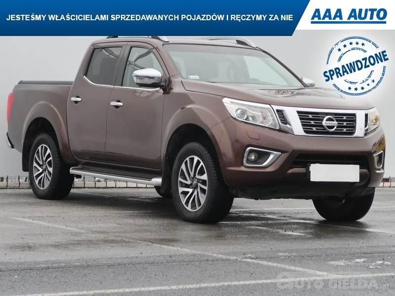 NISSAN NAVARA